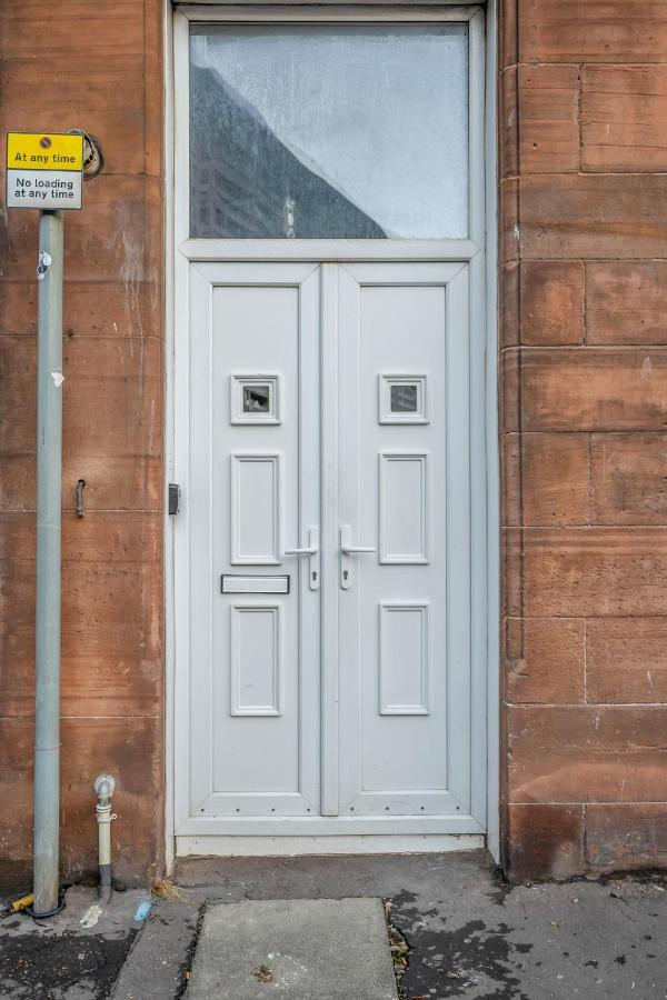 Private Ground Floor Main Door Entrance - Spacious 2 Bedroom Property - The Shore, Leith Edinburg Exteriör bild